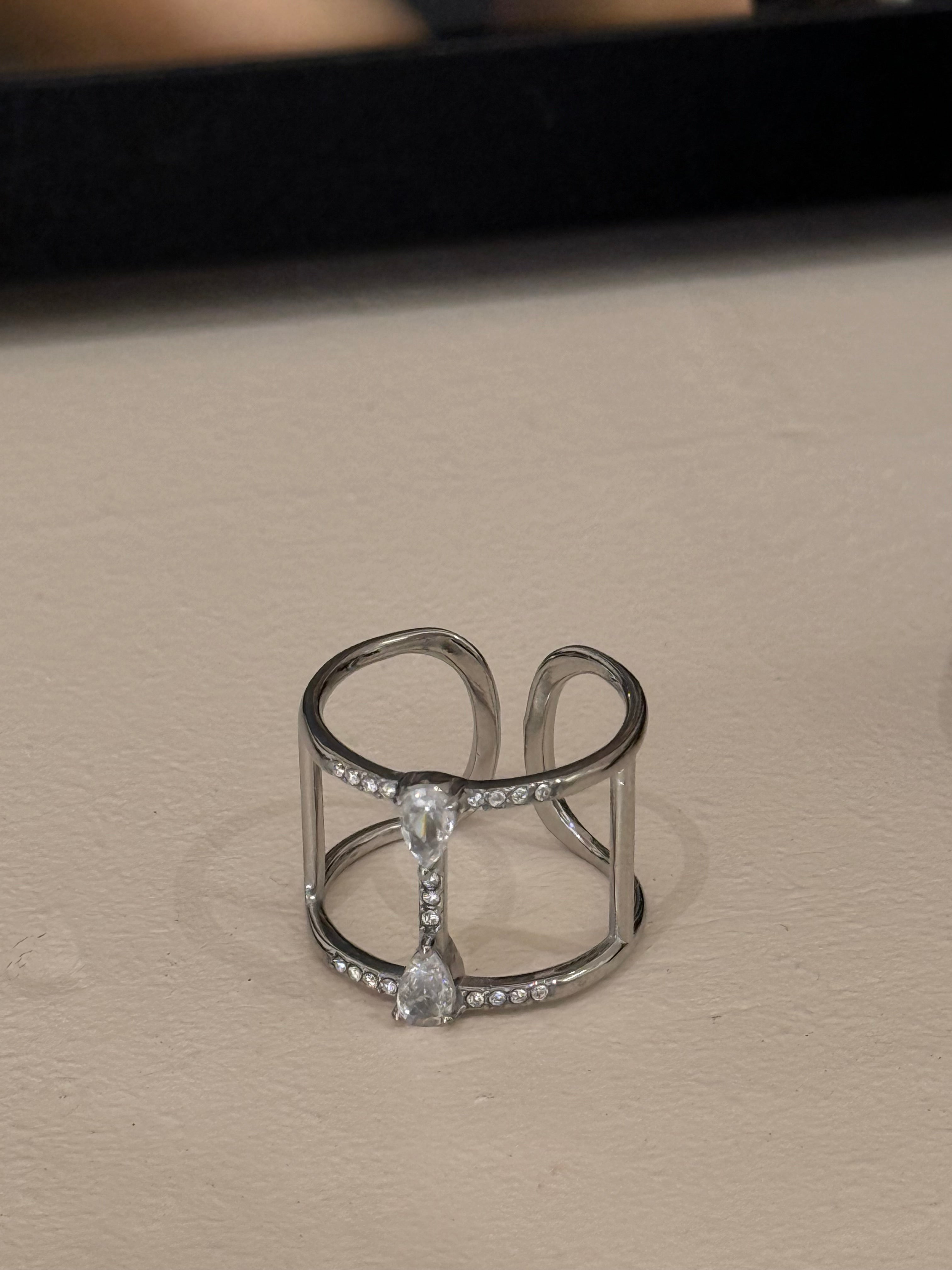 Bague fine Doré 2 Zircons